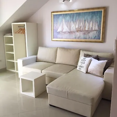 Jani Floor Διαμέρισμα Χβαρ