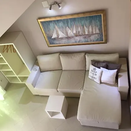 Apartamento Jani Floor *